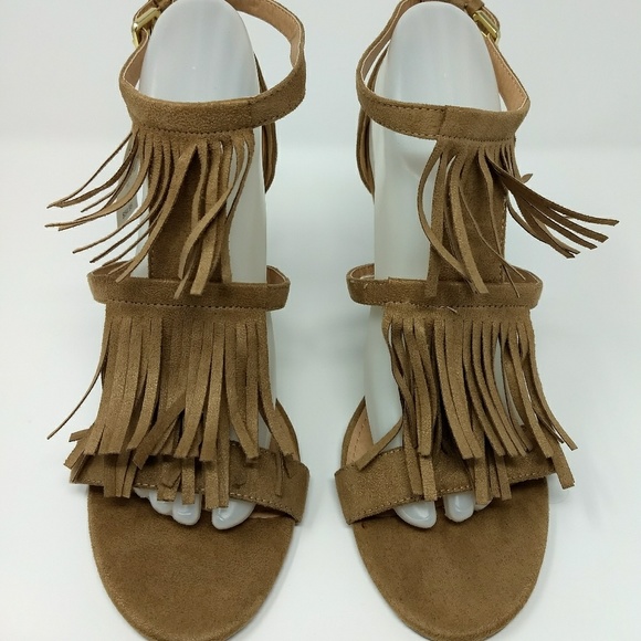 NWT $54.95 New York & Company Beige fringe heels - Picture 3 of 7